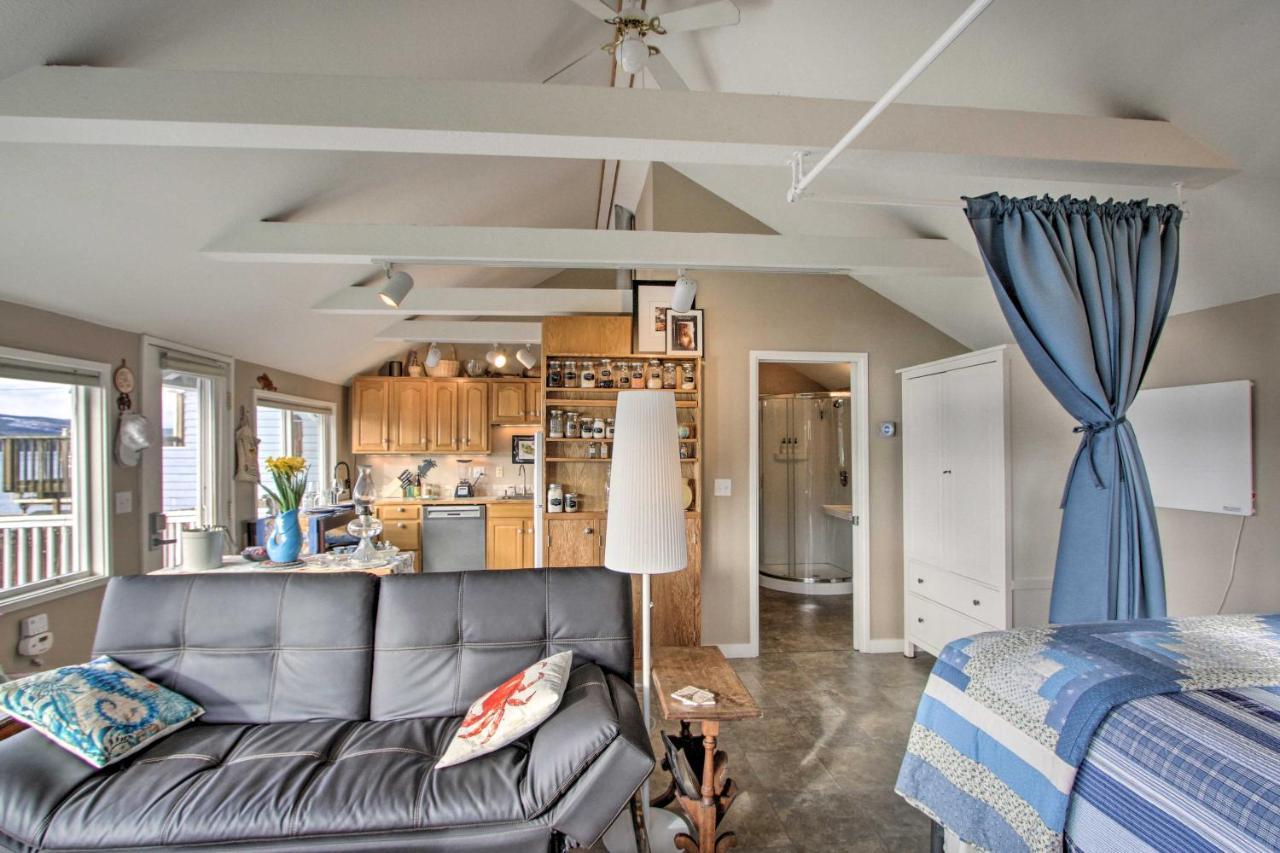 Idyllic Waterfront Cottage With Beach And Sunset Views Port Townsend Eksteriør bilde